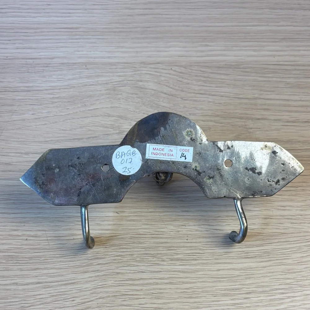 Antiqued Elephant‎ Trunk Up Silver Wall Hook Decor